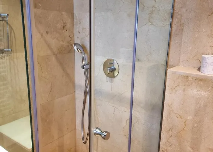 Leto 13 Βίλα Πάφος